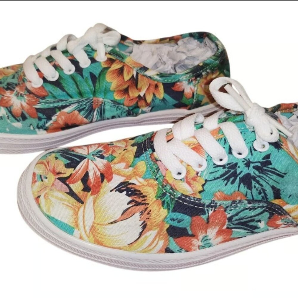 Women's Xhilaration Canvas Sneakers Shoes Size 7 Tropical Plants Floral